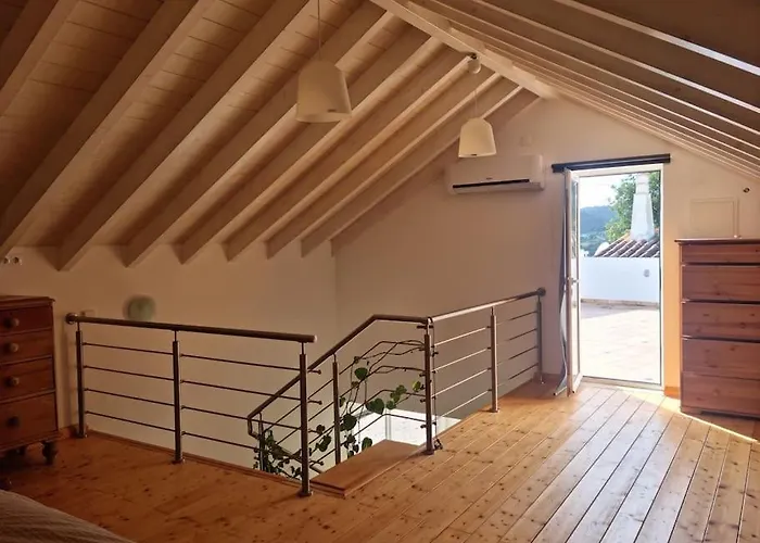 Lemontree House Set In The Countryside. Villa