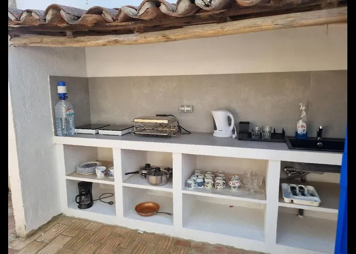Villa Lemontree House Set In The Countryside. Agua de Tabuas