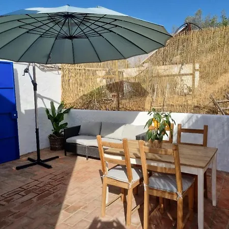 Βίλα Lemontree House Set In The Countryside.