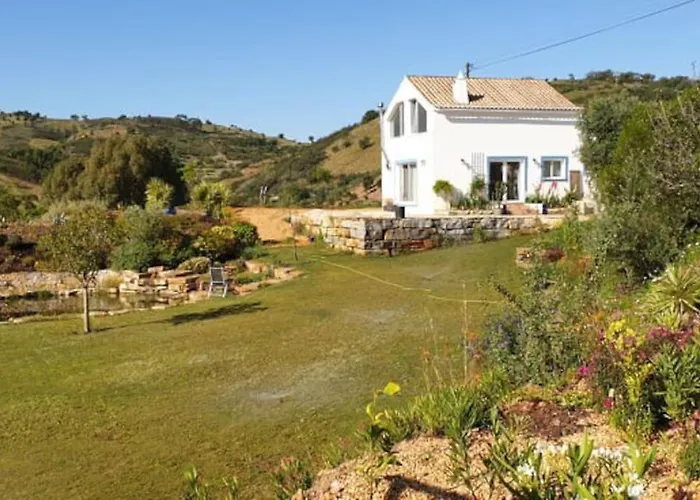 Lemontree House Set In The Countryside. * Agua de Tabuas