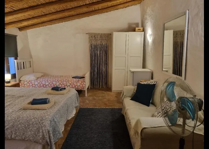 Βίλα Lemontree House Set In The Countryside. *
