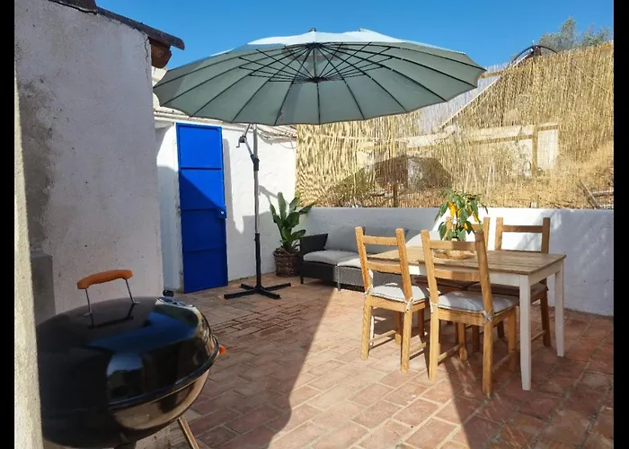 Βίλα Lemontree House Set In The Countryside. Agua de Tabuas
